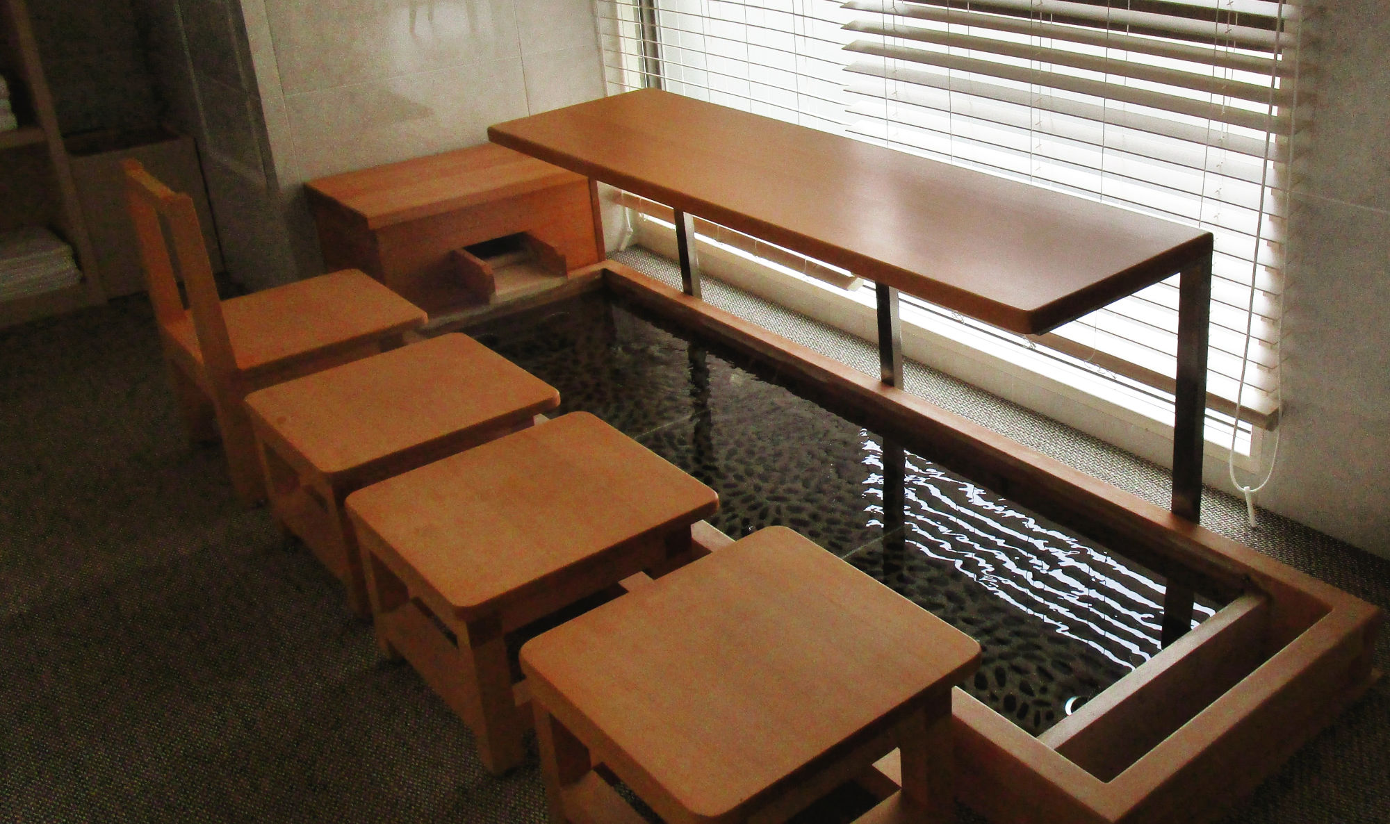 Footspa in Japanese Care Home